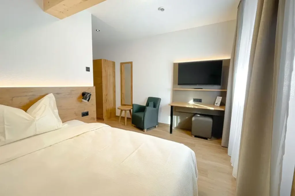 Chambre simple Hôtel Olympica Brig-Glis